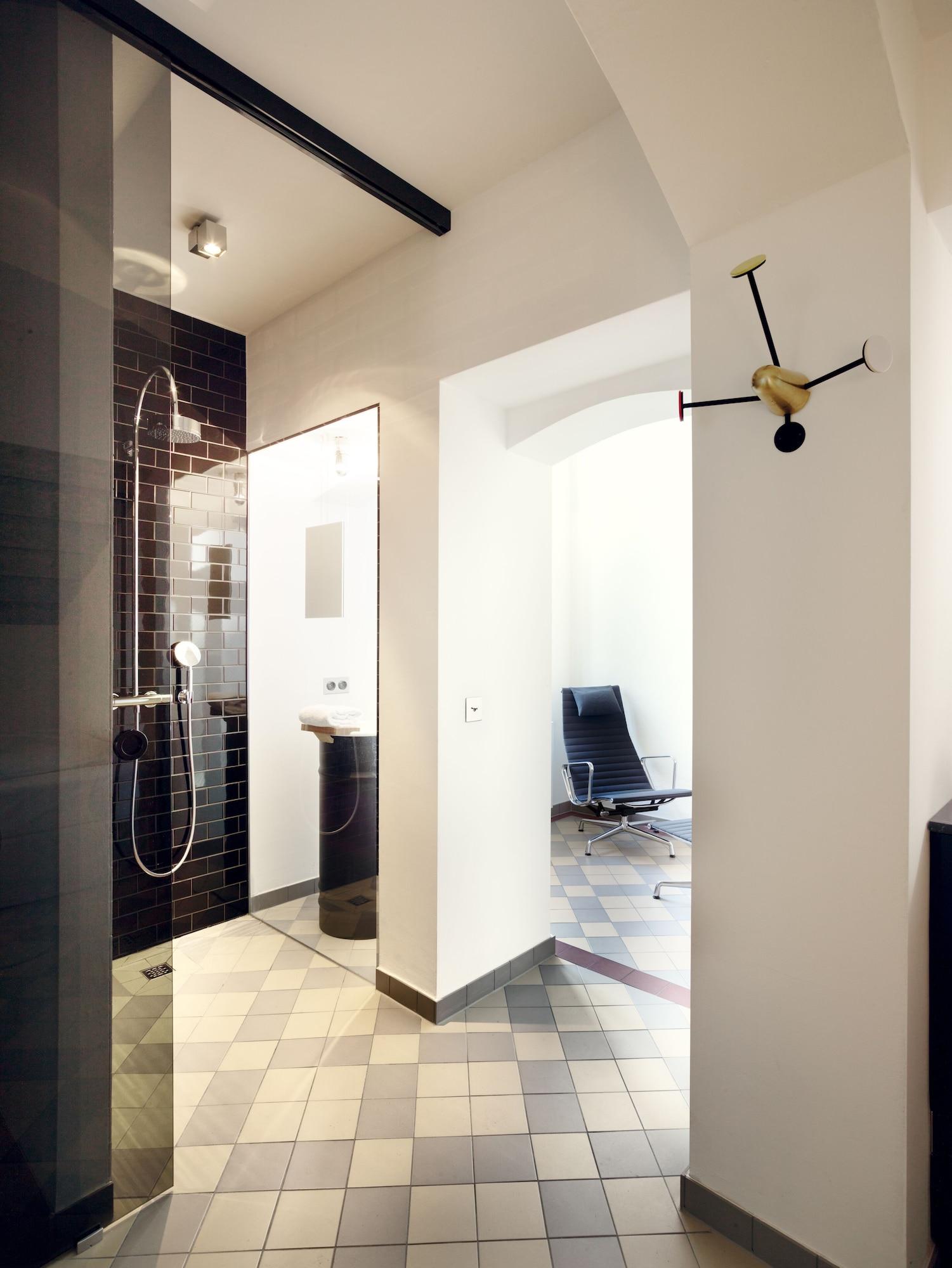 The Qvest Hideaway 4* Keulen