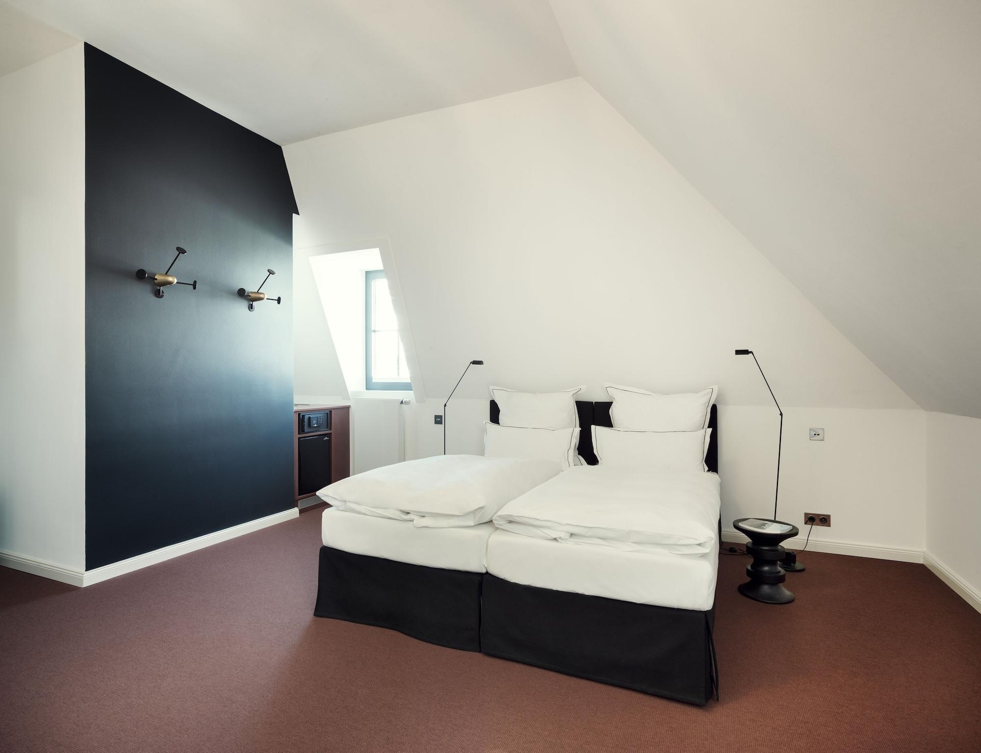 The Qvest Hideaway Keulen